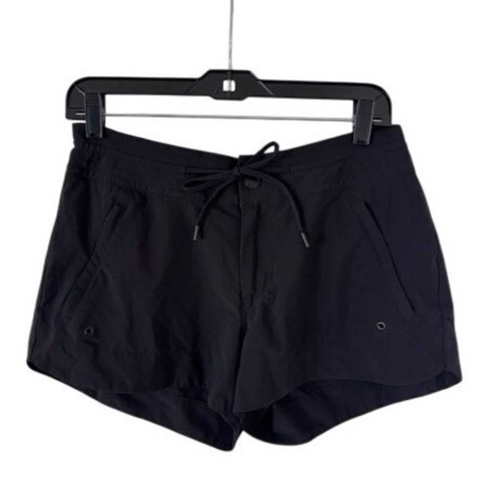 Athleta Trekkie North Shorts Womens 6 Black Hiking Outdoor Activewear 211376